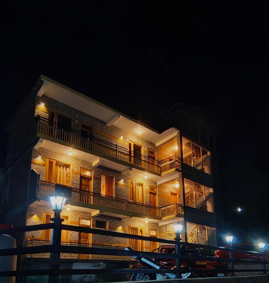 Dhi Ananta - Pure Veg * Kasol